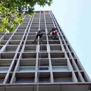 شستشوی نمای اتاق بازرگانی